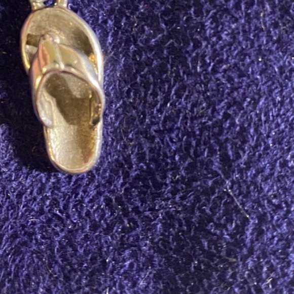 James Avery Flip-Flop Sterling Silver Charm - Picture 1 of 2